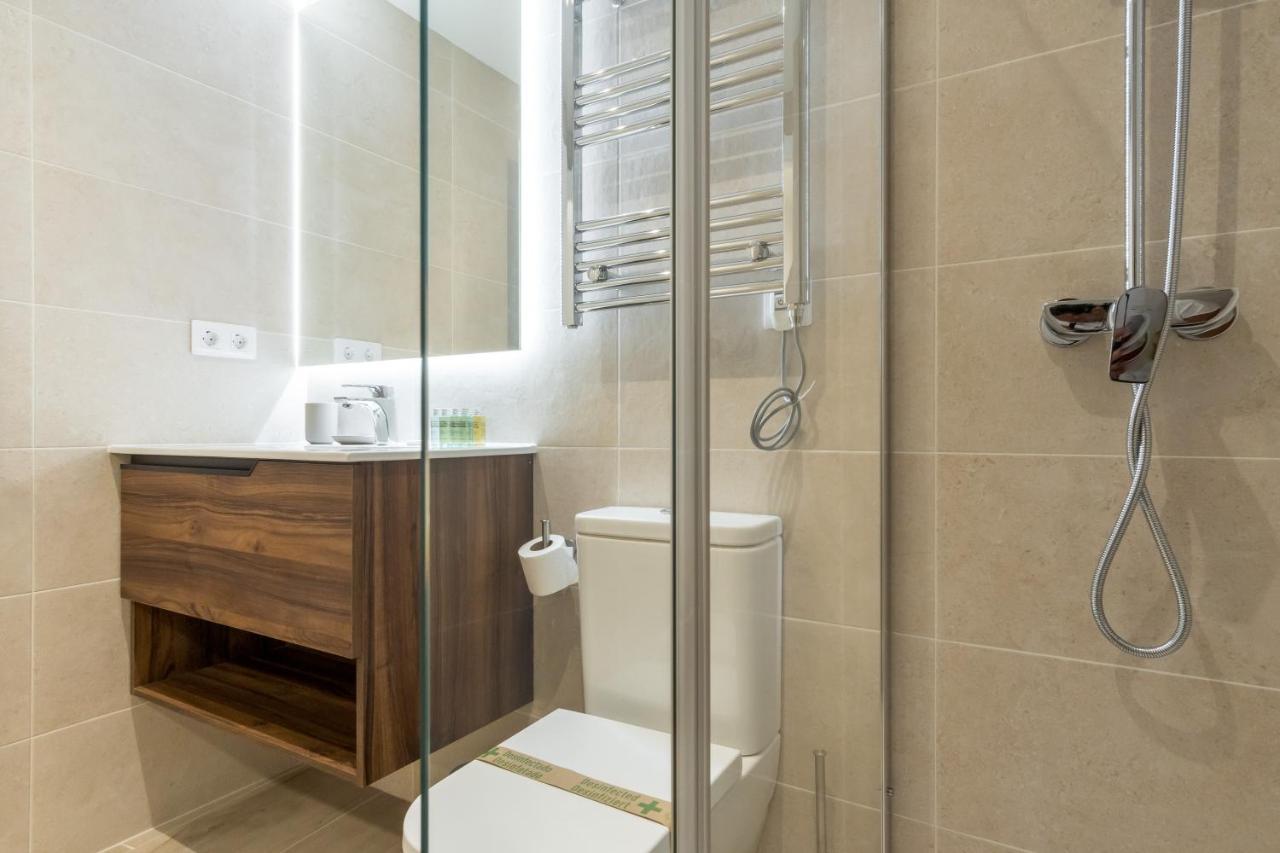 Modern And Bright- 2 Bd 2 Bth - Center Madri Exterior foto